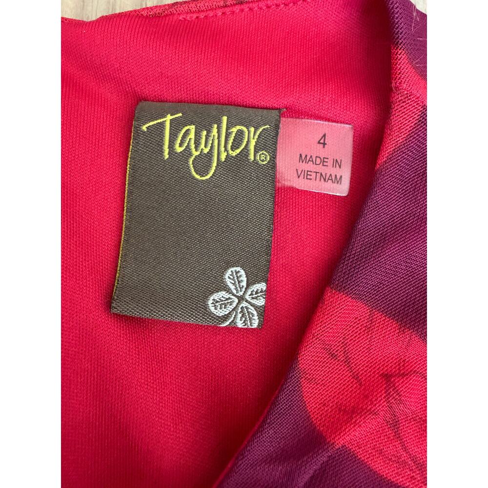 Taylor Women’s Purple/Red Long Sleeve Ruched Maxi Foral Dress, Size 4 - Picture 3 of 16